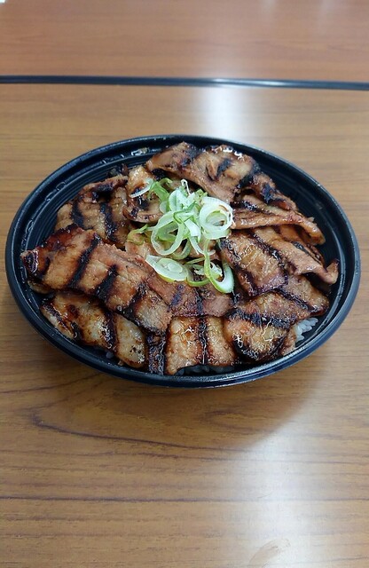 十勝帯広豚丼 三代目ぶた広 一宮店 - 西一宮/豚料理 | 食べログ