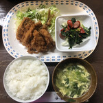 居喰処 光 - 2020/12/07
      本日の日替り アジフライ定食 500円