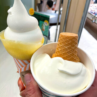 生クリーム専門店 ミルク_0
