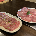 Yakiniku Gomanegi - 