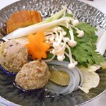 Onagawa Onsen Hanayuubi - 夕食（秋刀魚つみれ鍋）