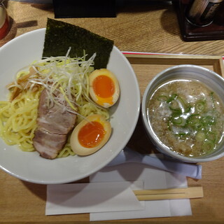 大阪でおすすめの美味しい汁なし担々麺をご紹介 食べログ 大阪でおすすめの美味しい汁なし担々麺をご紹介 食べログ