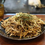 Okonomiyaki Teppanyaki Hinaya - 焼きそば並¥700
