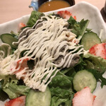 寿司 魚がし日本一 - かにみそサラダ８５８円。蟹味噌たっぷり、野菜シャキシャキで、とても美味しくいただきました（╹◡╹）。マヨネーズも良かったです（╹◡╹）
