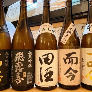 夢幻的高級當地酒，有的◎日本酒常備20種以上!