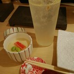 焼鳥ゆう - レモンサワーと茶碗蒸しで乾杯