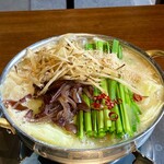 Motsunabe Rokkasha - もつ鍋の胡麻味噌
