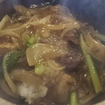 回頭 - 牛筋煮込みかけ土鍋ご飯
      