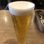 スルエシー - ドラフトビール（Mサイズ）税込577円