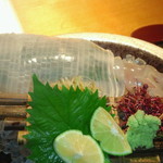 北新地 たくみ - 活けいか　まずは造りで