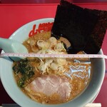 Ramen Yamaokaya - 味噌ラーメン（麺硬め）　670円　丼の直径21cm