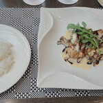 京都山科 ホテル山楽 - 鶏肉のソテー&キノコのソテー