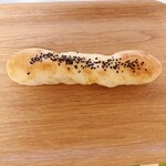 Boulangerie Loa - おいもパン 200円