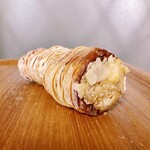 Boulangerie Loa - コロネタワー カスタード 250円