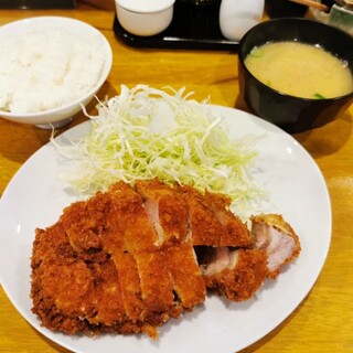 沖縄でとんかつならココ アグレッシブにあぐー豚を喰らう By とんかつ部長 豚々ジャッキー 旭橋 とんかつ 食べログ 沖縄でとんかつならココ アグレッシブにあぐー豚を喰らう By とんかつ部長 豚々ジャッキー 旭橋 とんかつ 食べログ