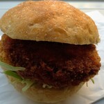 パン・オ・スリール - コロッケバーガー