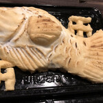 鶏料理ひとりひとり - 鯛の塩釜焼き（滅多に出てこない）