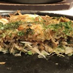 お好み焼き 一休さん - 断面