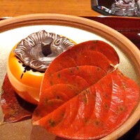 東山 吉寿 - 柿と鮟肝の入った素敵な柿の器
