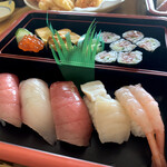 Jisaku Sushi - 
