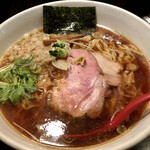 麺処 夏海 - 醬油ラーメン・大盛り・太麺