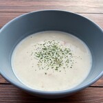 CLAM CHOWDER (蛤蜊杂烩)