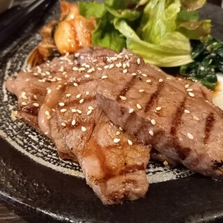 大和西大寺駅でおすすめの美味しい焼肉をご紹介 食べログ 大和西大寺駅でおすすめの美味しい焼肉をご紹介 食べログ