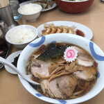 手打ちラーメン 金龍 - 料理写真:
