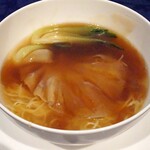 中国料理　桃李 - ふかのひれ入り汁そば