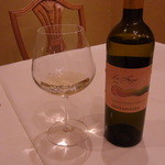 トラットリア・アルベロ - 2010 La Fuga Contessa Entellina Chardonnay DONNAFUGATA　120mlグラス