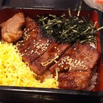 Genki Tei - ステーキ重の お肉  ちょっと焼き過ぎ