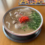 ラーメン げんこつ家 - ラーメン大盛り薬味全部乗せ(¥650)