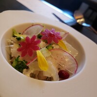 CORK - ズワイガニのレムラードとカリフラワーのクリーム