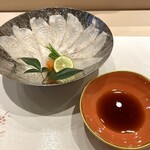 鮨まつもと - ヒラメの薄造り