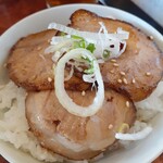 つけ麺目黒屋 - 特選炙り豚バラ飯300円