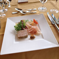 万平ホテル メインダイニングルーム - 