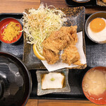 Torimikura - ランチ；地鶏の唐揚げとろろごはん（税込1100円）