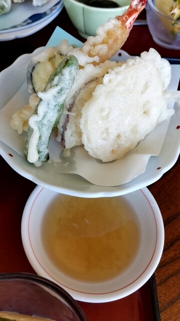 大漁丸 美々津 魚介料理 海鮮料理 食べログ