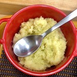 はなちゃんうどん  - ぜんぶのうどんにおそらく付いてきます！生姜