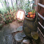 鬼灯（ほおずき）がお出迎え