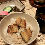 銀座 - うな丼、うなぎの肝の赤出汁