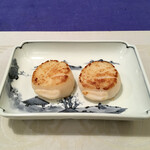 KINOKUNIYA - 塩も振らずに焼いただけの三陸北部沖の帆立貝 (生食用)