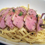 オステリアベーネ - 鴨ローストのクリームソースパスタ