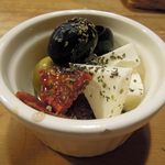 やきとんひなた - オリーブクリームチーズドライトマト