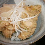 Ezogashima - 鮭チャンチャン焼丼（1000円）にホタテ（300円）をトッピング②up