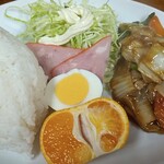 家族飯店 - 