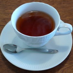 コーヒーショップ　アバウト ア コーヒー - ランチのセットドリンクの紅茶