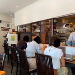 蕎麦 ふくあかり - ランチ時間は満席でした。