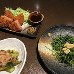 Shitamachi Torikani Sakaba Sai Tou - ﾊﾑｶﾂ、きゅうり、豆苗炒め