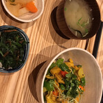 野菜とつぶつぶ アプサラカフェ LABI千里中央店 - 